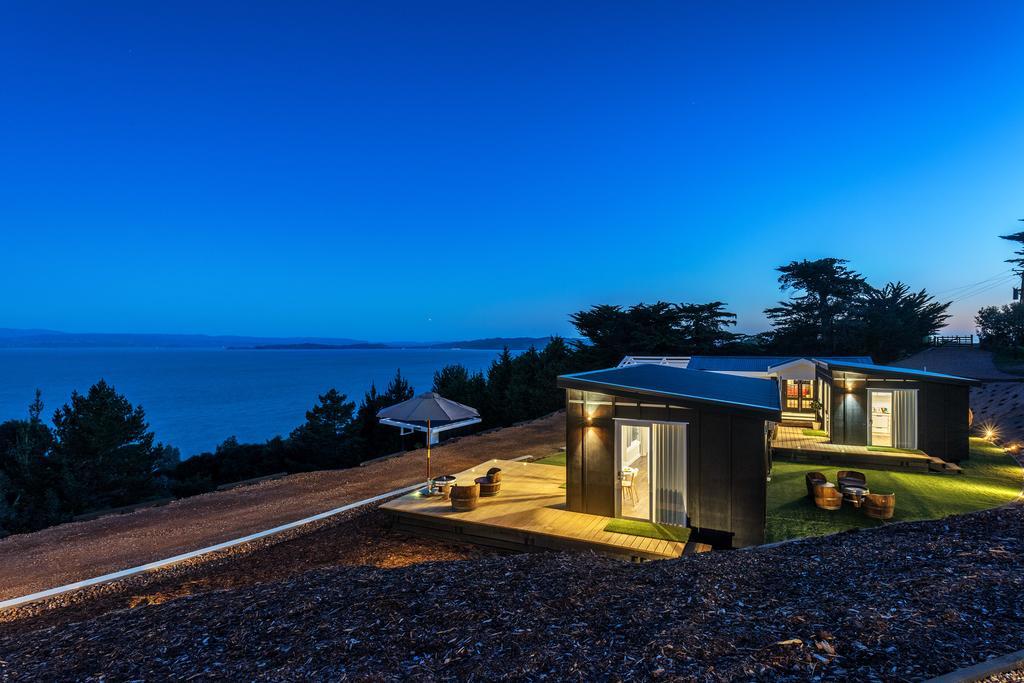 Woodside Bay Chalets Ostend Екстериор снимка