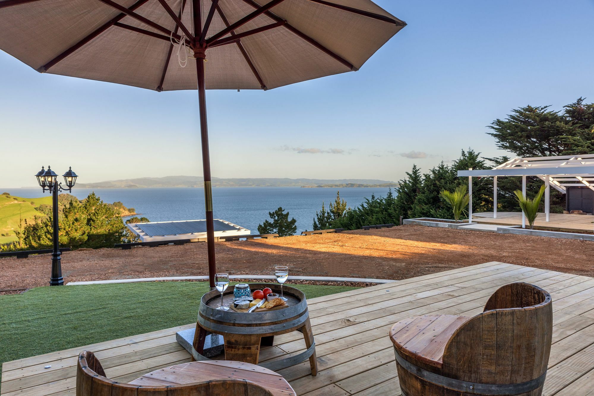 Woodside Bay Chalets Ostend Екстериор снимка